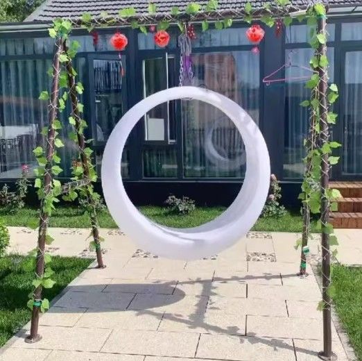 鮮やかなカスタマイズ可能なムーンスイング、複数の目を引く色で、カスタムブランディングで普遍的な魅力