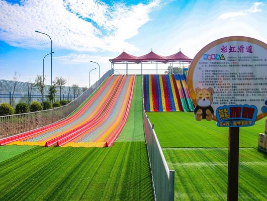 遊園地 屋外 遊園地 レインボー スライド 子供 の 遊園地